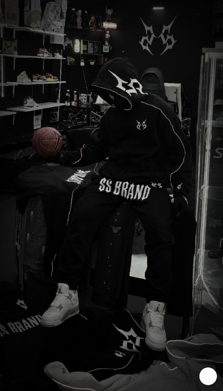 SS1 PRO Black- Hoddie